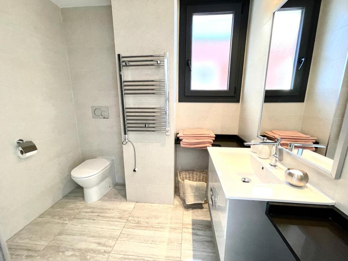 Exclusive Apartments On The First Line Of Benidorm Mar Y Sol Bagian luar foto