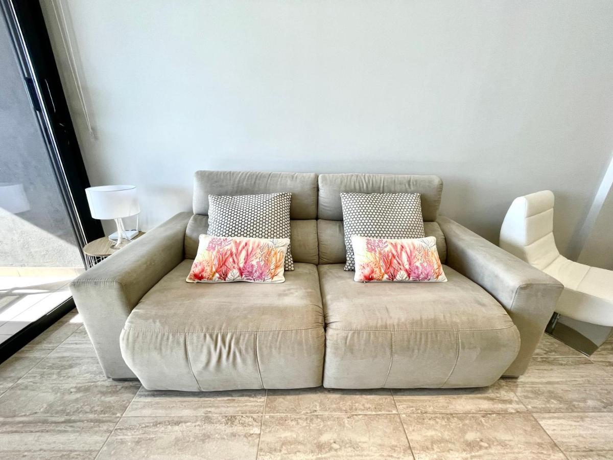 Exclusive Apartments On The First Line Of Benidorm Mar Y Sol Bagian luar foto